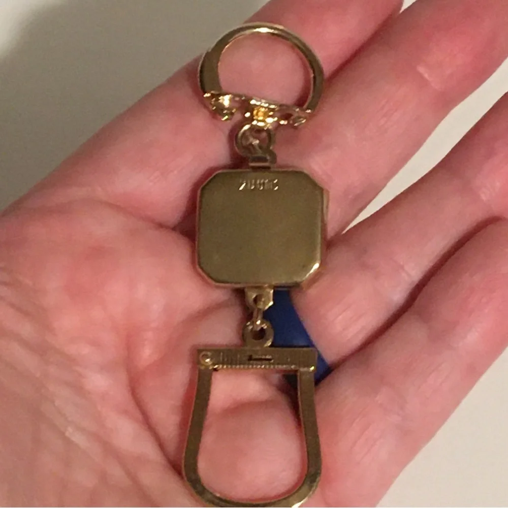 Vintage 80’s Swank Keychain W